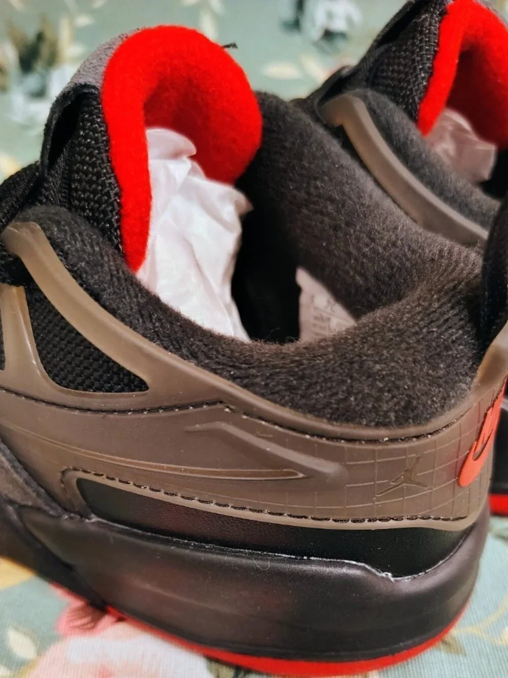 Jordan 4 RM Black Varsity Red Wolf Toddler Sneaker US 7C, MSRP $166